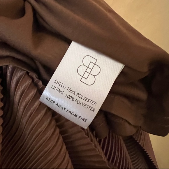 Baltic Born | NWT Athena Pleated Satin Maxi Dress Crossover Neck Bronze Size M - Picture 7 of 9